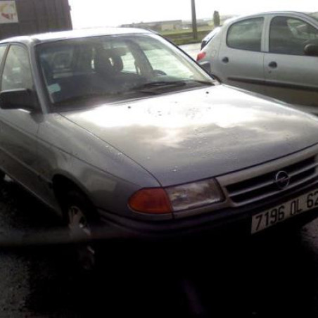 Leve vitre mecanique arriere droit OPEL ASTRA F