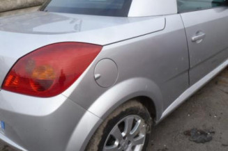 Appui tete arriere OPEL TIGRA 2