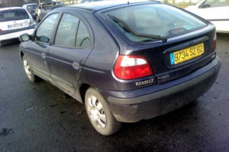 Maitre cylindre (freinage) RENAULT MEGANE 1