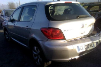 Poignee interieur arriere droit PEUGEOT 307