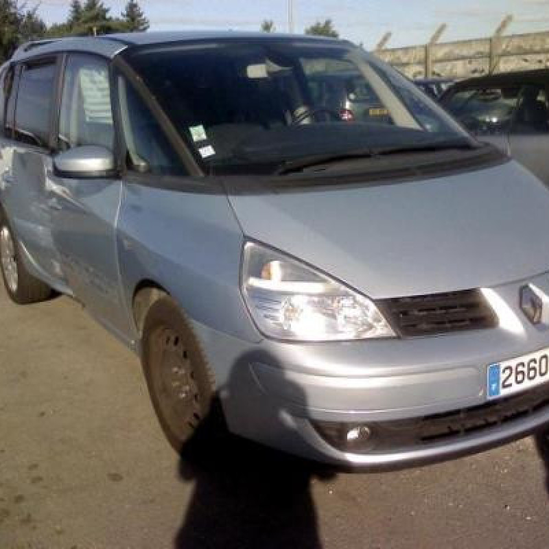 Anti brouillard arriere gauche RENAULT ESPACE 4 Photo n°3