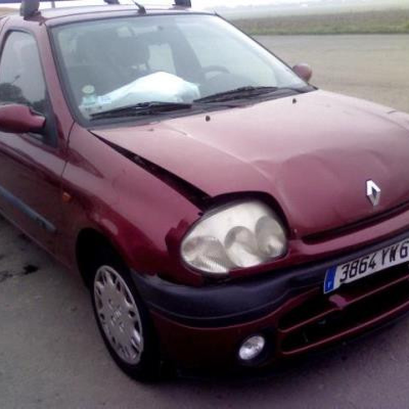 Pompe de direction RENAULT CLIO 2 Photo n°6