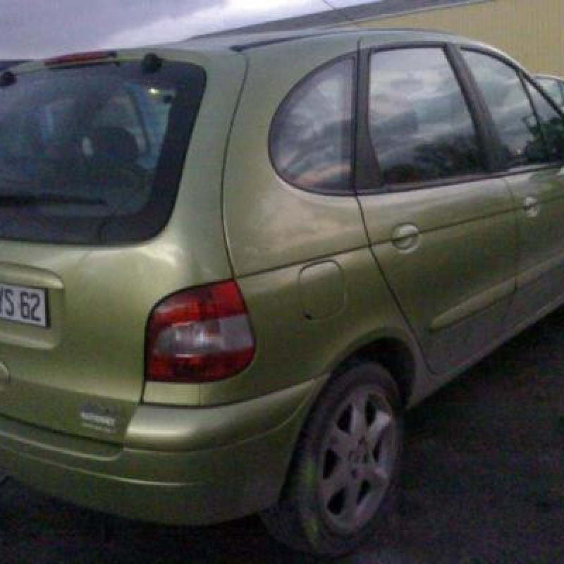 Pompe de direction RENAULT SCENIC 1 Photo n°3