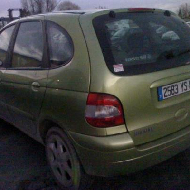 Pompe de direction RENAULT SCENIC 1 Photo n°4