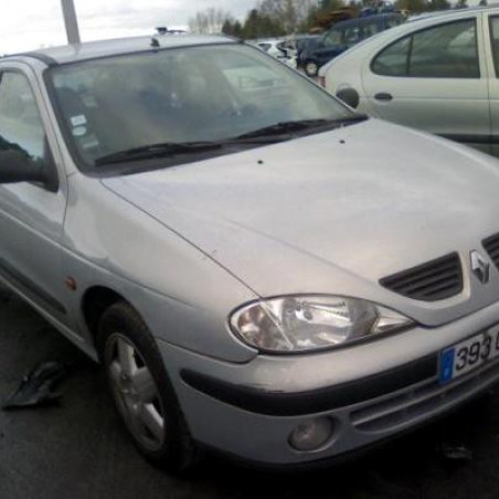 Pompe de direction RENAULT MEGANE 1