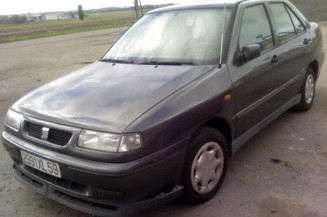 Armature avant, Masque avant SEAT TOLEDO 1