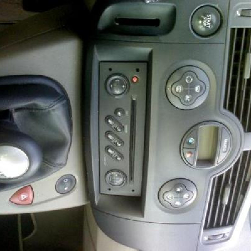 Bouton de demarrage RENAULT SCENIC 2 Photo n°9