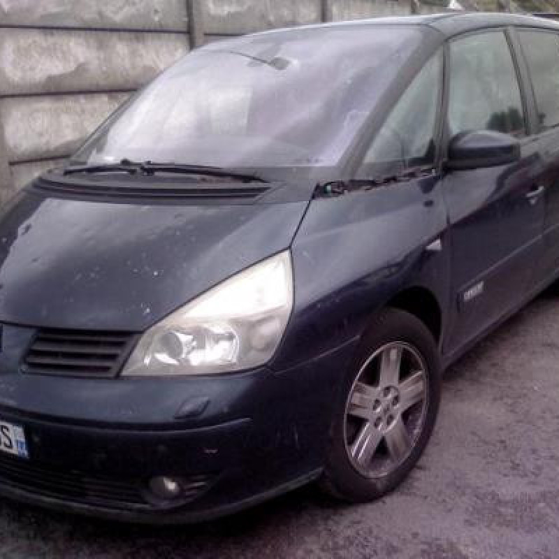 Anti brouillard arriere gauche RENAULT GRAND ESPACE 4 Photo n°1