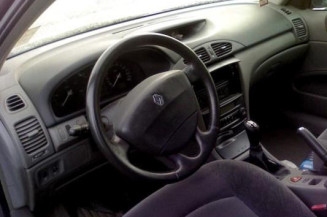 Pompe de direction RENAULT LAGUNA 2