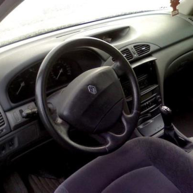 Pompe de direction RENAULT LAGUNA 2 Photo n°5