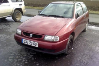 Optique avant secondaire droit (feux)(clignotant) SEAT IBIZA 2