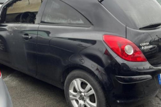 Moteur OPEL CORSA D