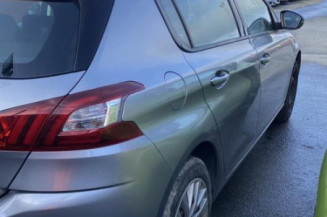 Arret de porte avant gauche PEUGEOT 308 2