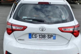 Bouton de coffre TOYOTA YARIS 3