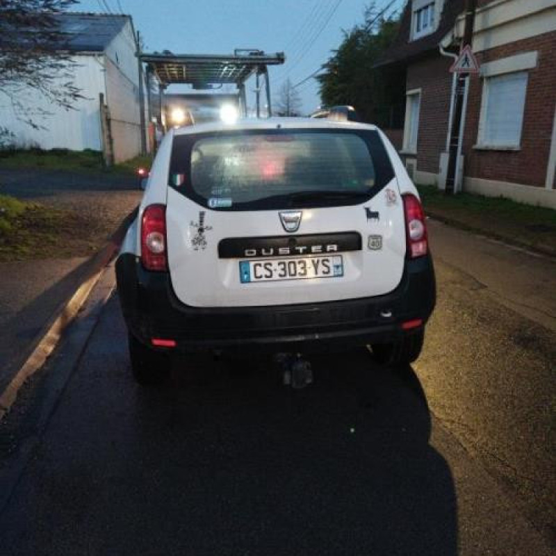 Arret de porte arriere droit DACIA DUSTER 1 Photo n°3