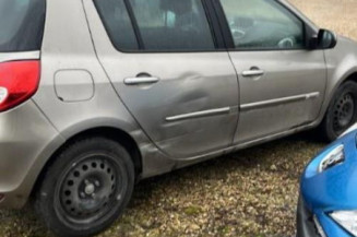 Boitier UCH RENAULT CLIO 3