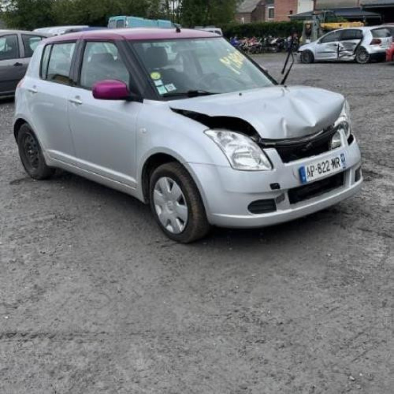 Poignee porte arriere droit SUZUKI SWIFT 3 Photo n°5