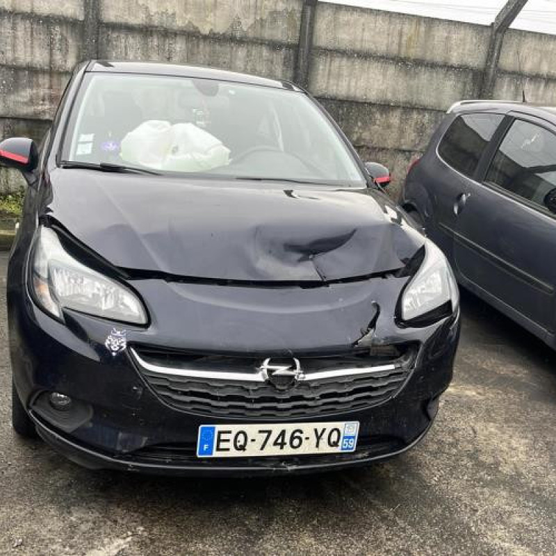 Feu arriere secondaire droit (feux) OPEL CORSA E Photo n°9