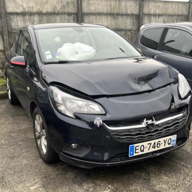 Feu arriere secondaire droit (feux) OPEL CORSA E Photo n°10