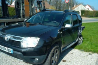 Arret de porte avant gauche DACIA DUSTER 1