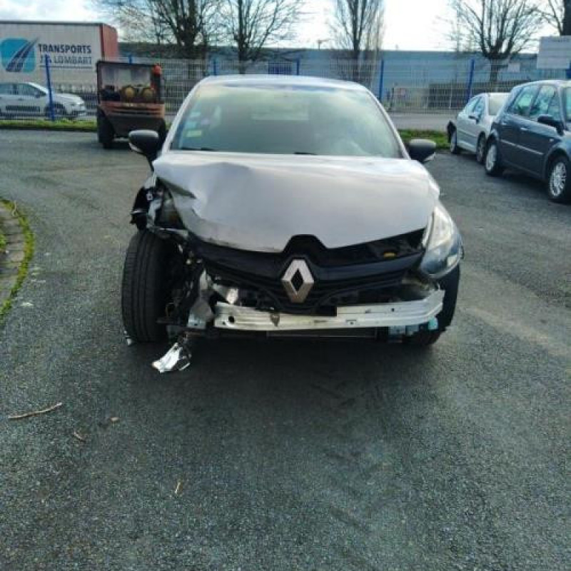 Boitier UCH RENAULT CLIO 4 Photo n°4