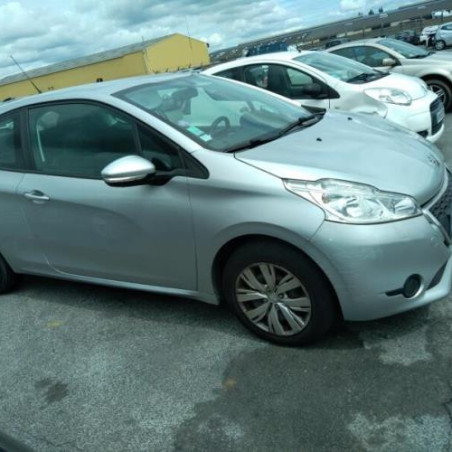 Moteur PEUGEOT 208 1