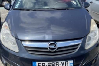 Anti brouillard droit (feux) OPEL CORSA D