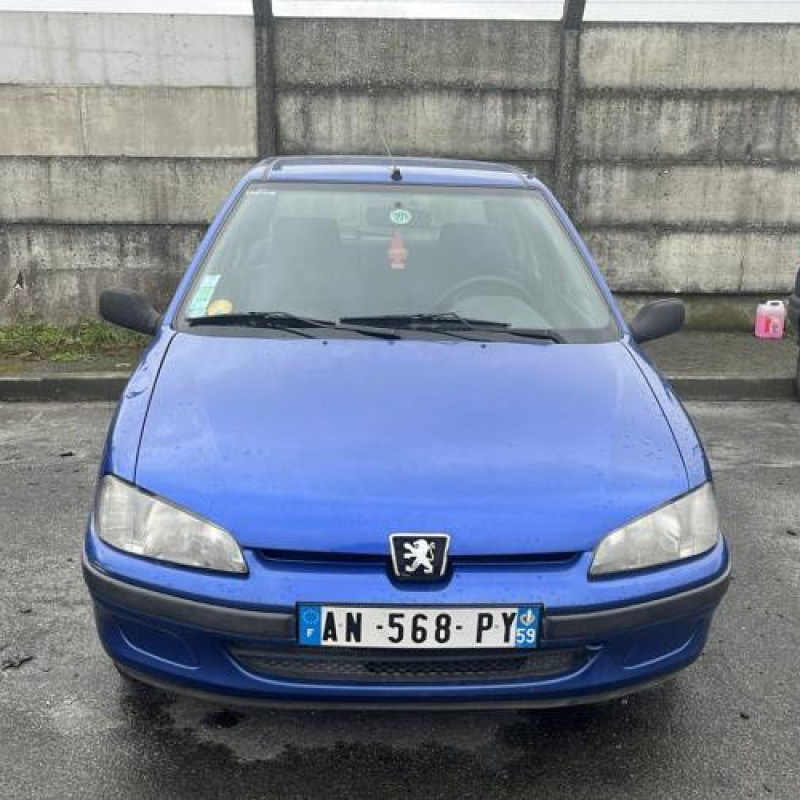 Vitre arriere droit PEUGEOT 106 Photo n°7