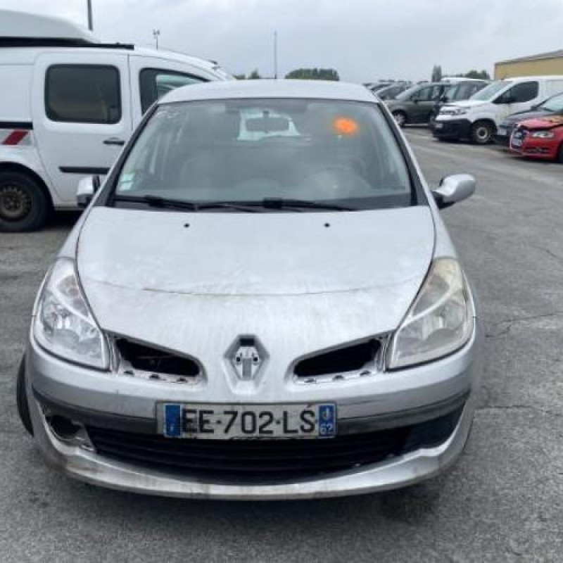 Boitier UCH RENAULT CLIO 3 Photo n°19