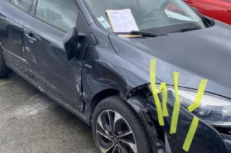 Arret de porte avant gauche RENAULT MEGANE 3