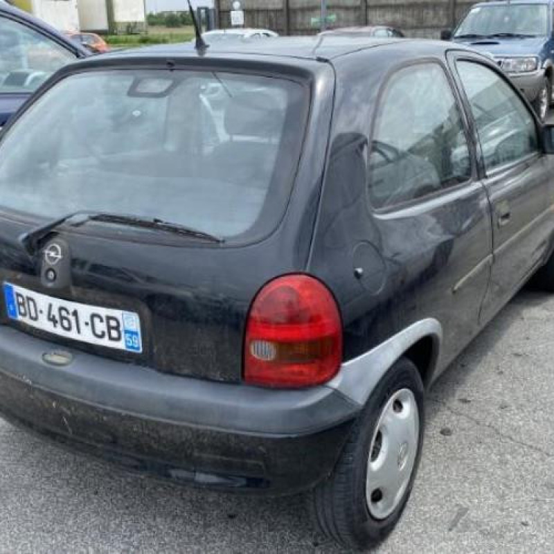 Moteur OPEL CORSA B Photo n°3