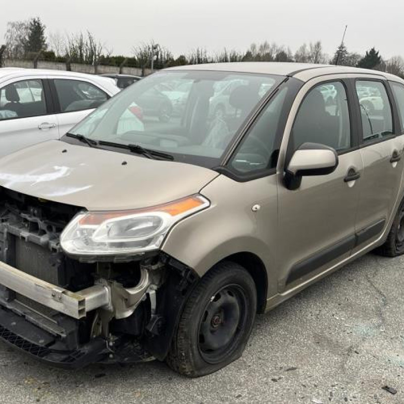 Feu de recul gauche CITROEN C3 PICASSO Photo n°19