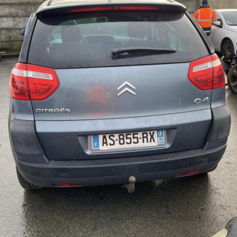 Anti brouillard arriere droit CITROEN C4 PICASSO 1 Photo n°7