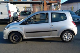 Pompe à carburant RENAULT TWINGO 2