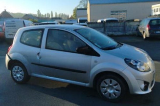 Custode arriere droit RENAULT TWINGO 2