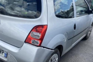 Custode arriere droit RENAULT TWINGO 2