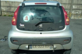 Pare choc arriere PEUGEOT 107