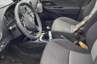 Baguette de porte arriere droite TOYOTA YARIS 3