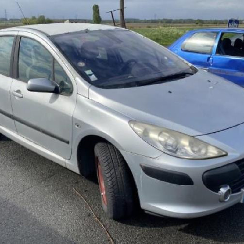 Pare choc arriere PEUGEOT 307 Photo n°7