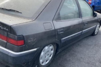 Anti brouillard droit (feux) CITROEN XANTIA