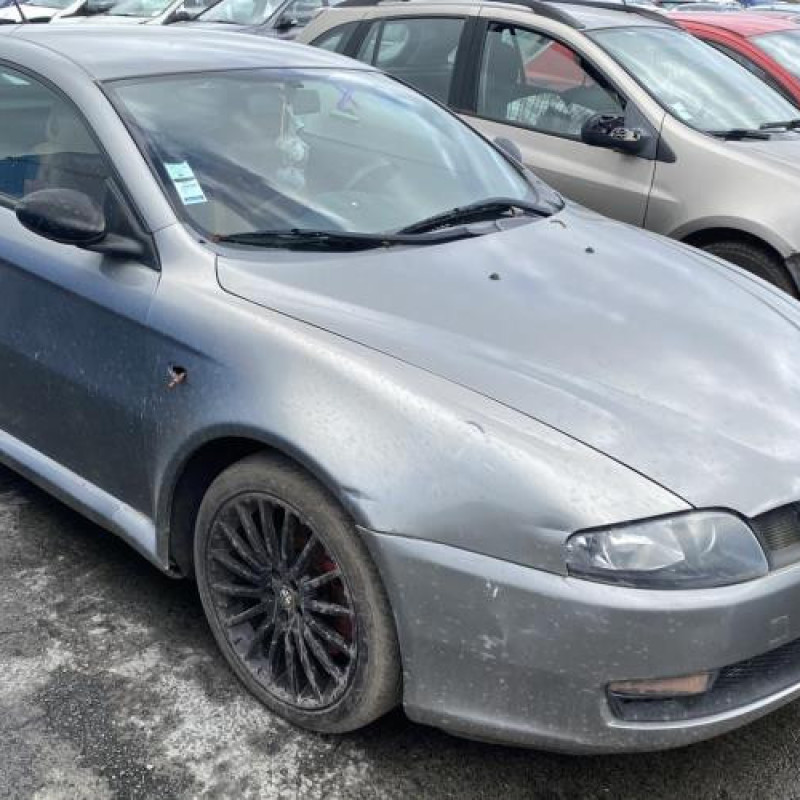 Custode arriere gauche ALFA ROMEO GT Photo n°6