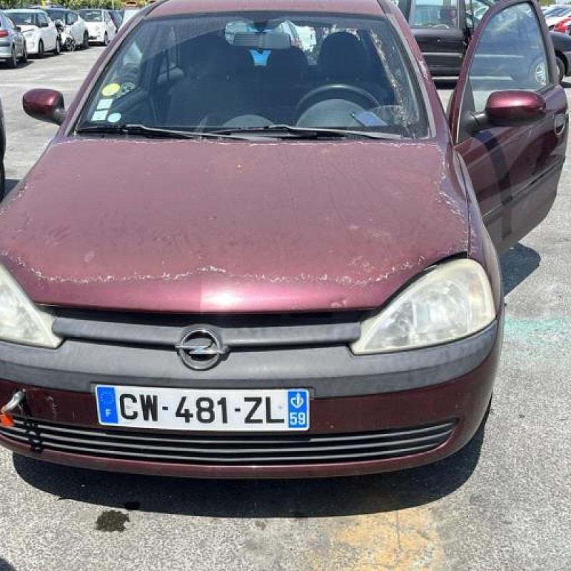 Pare choc arriere OPEL CORSA C Photo n°8