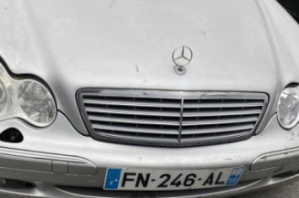 Pare choc arriere MERCEDES CLASSE C 203