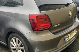 Glace retroviseur gauche VOLKSWAGEN POLO 5