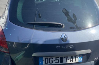 Poignee porte arriere droit RENAULT CLIO 3