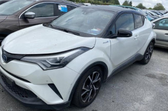 TOYOTA C-HR 1.8i - 16V HYBRID