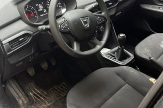 DACIA SANDERO 3 1.0i - 12V SCE 65