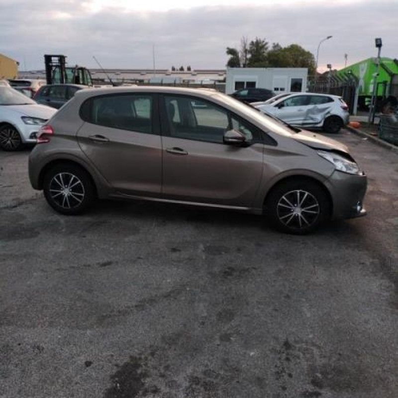 Boitier BSI PEUGEOT 208 1 Photo n°5