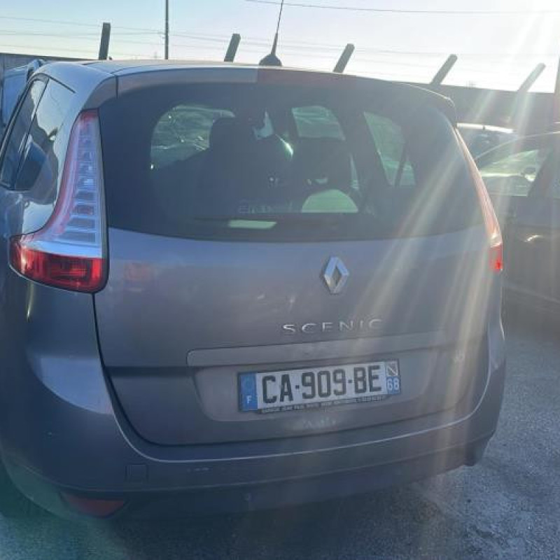 Boitier UCH RENAULT GRAND SCENIC 3 Photo n°11