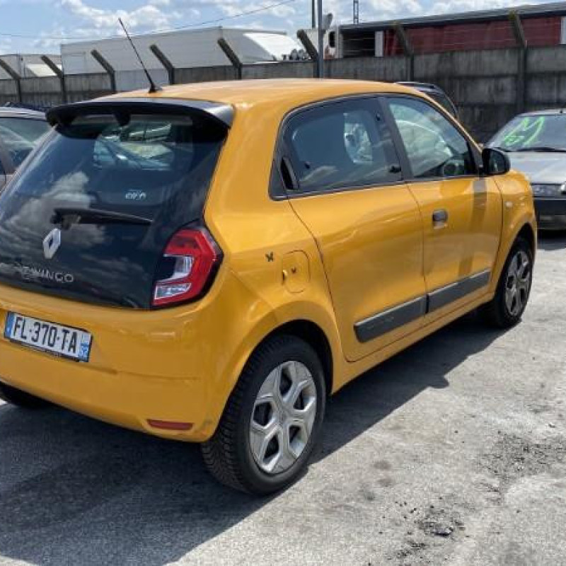 RENAULT TWINGO 3 PHASE 1 1.0i - 12V SCE 65 Photo n°3